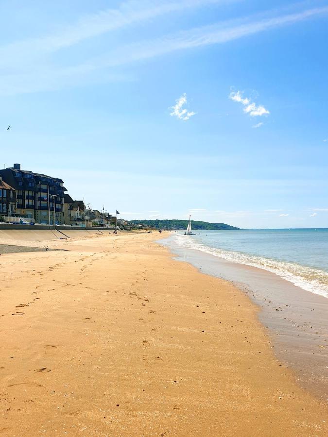 M2M Studio Magnifique Vue Mer - Avec Balcon - Les Pieds Dans L Eau! Blonville-sur-Mer Luaran gambar