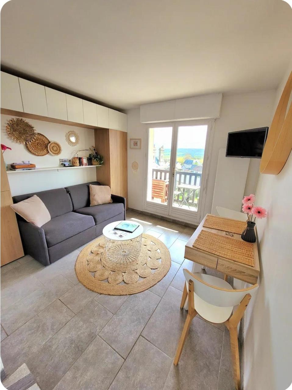 M2M Studio Magnifique Vue Mer - Avec Balcon - Les Pieds Dans L Eau! Blonville-sur-Mer Luaran gambar